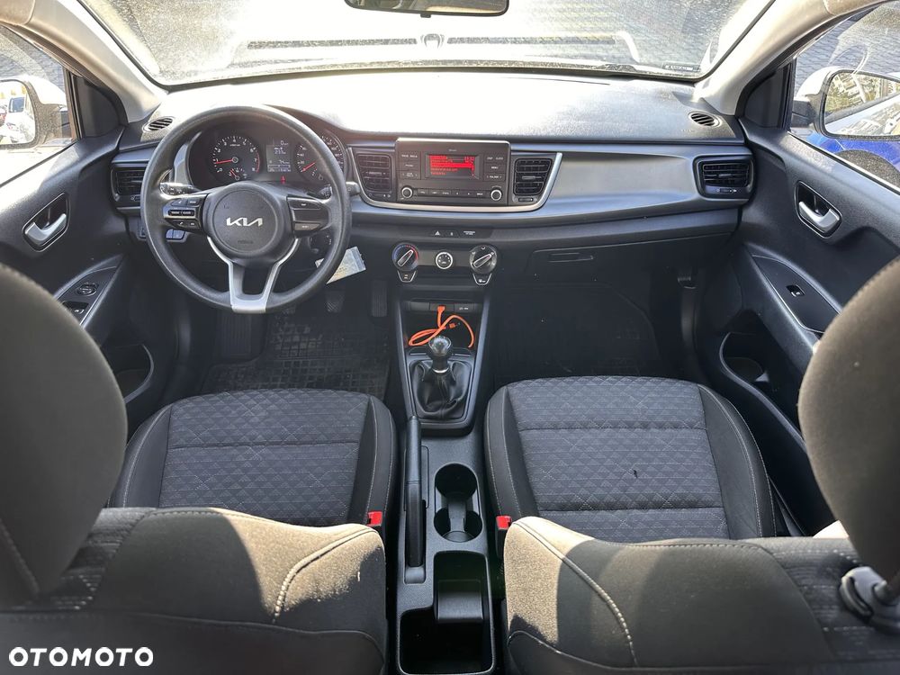 Kia Rio 1.2 M - 13