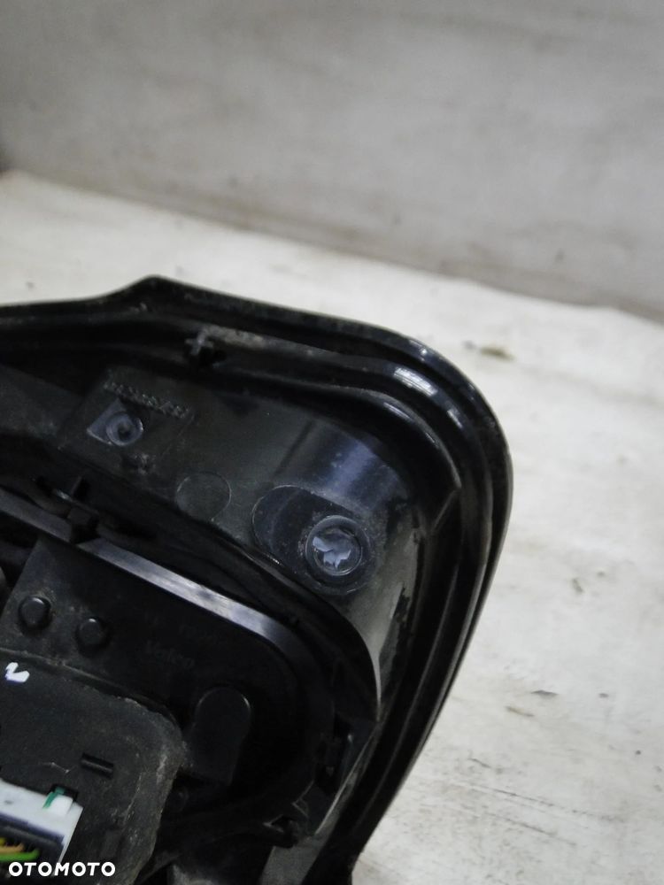 CITROEN C3 II 2 LAMPA PRAWA TYŁ TYLNA 09-13r EUROPA - 4