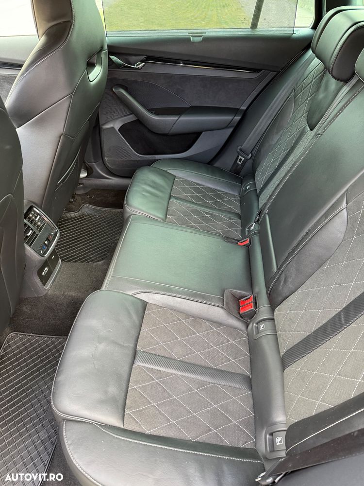 SKODA Octavia 2023 — imagine 12
