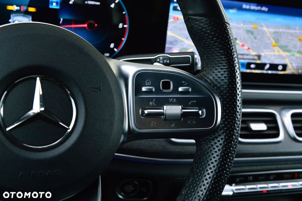 Mercedes-Benz GLE 300 d 4-Matic - 28