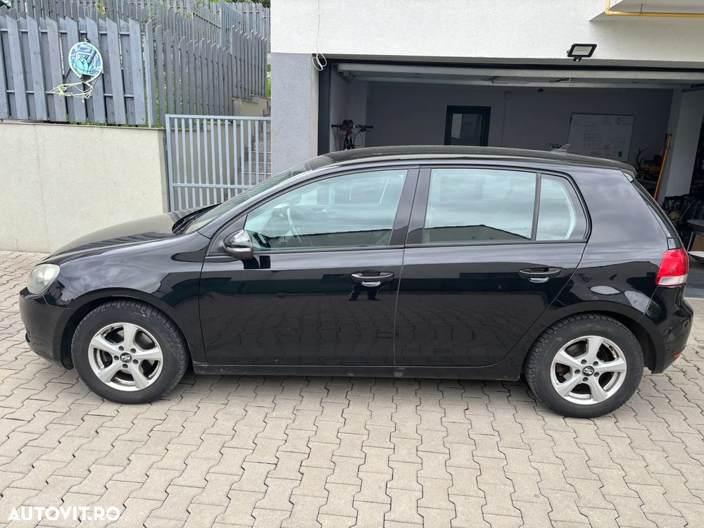 Volkswagen Golf 1.6 TDI DPF BlueMotion Technology MATCH - 2
