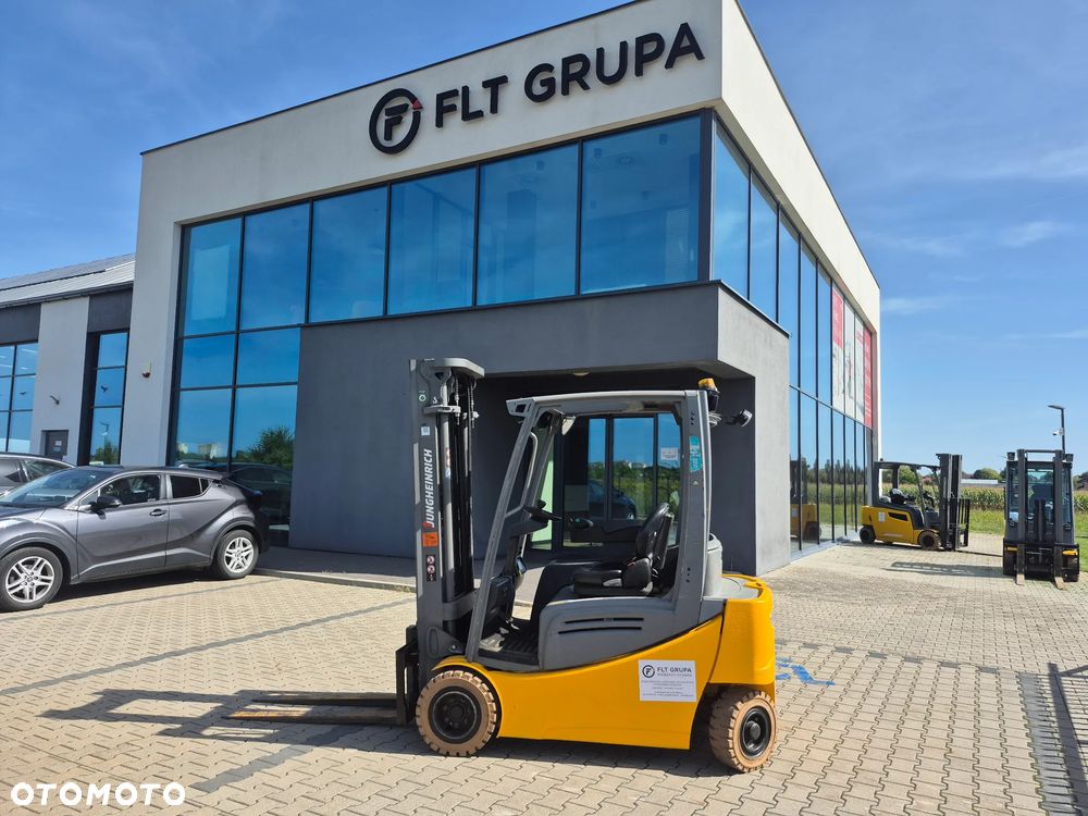 Jungheinrich EFG 320 - 1