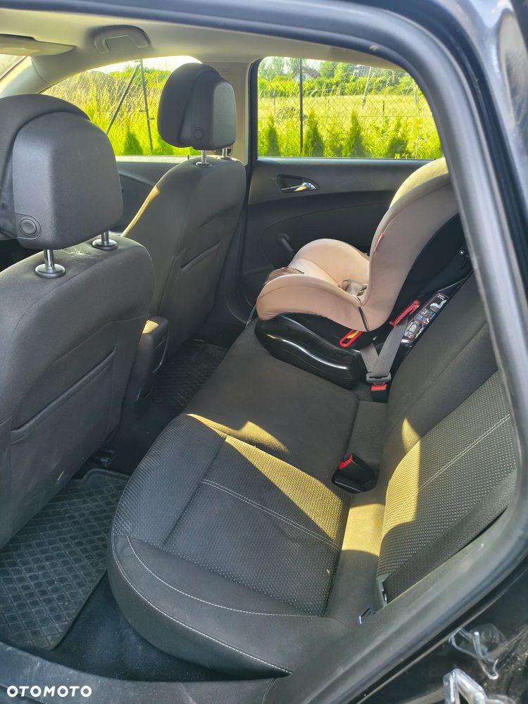Opel Astra 1.4 T Edition 150 - 9