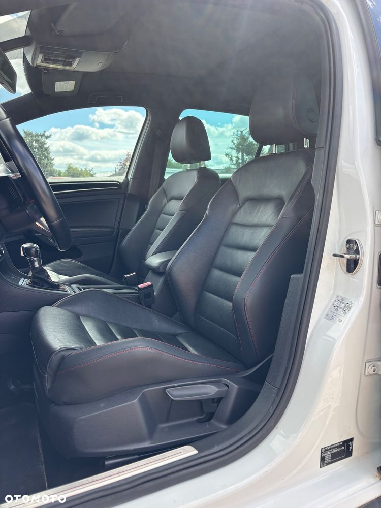 Volkswagen Golf GTI BlueMotion Technology DSG - 16