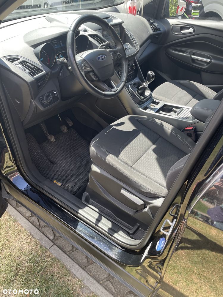 Ford Kuga - 6