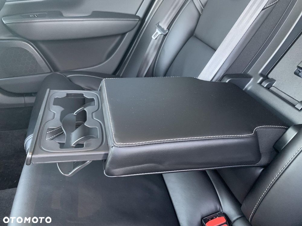 Volvo S90 D5 AWD Inscription - 31