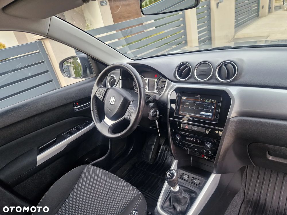 Suzuki Vitara 1.6 DDiS (4x2) Comfort+ - 10