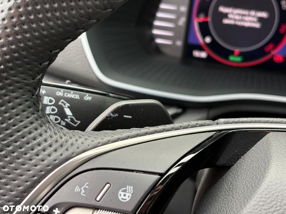 Skoda Octavia 1.5 TSI mHEV Sportline DSG - 30