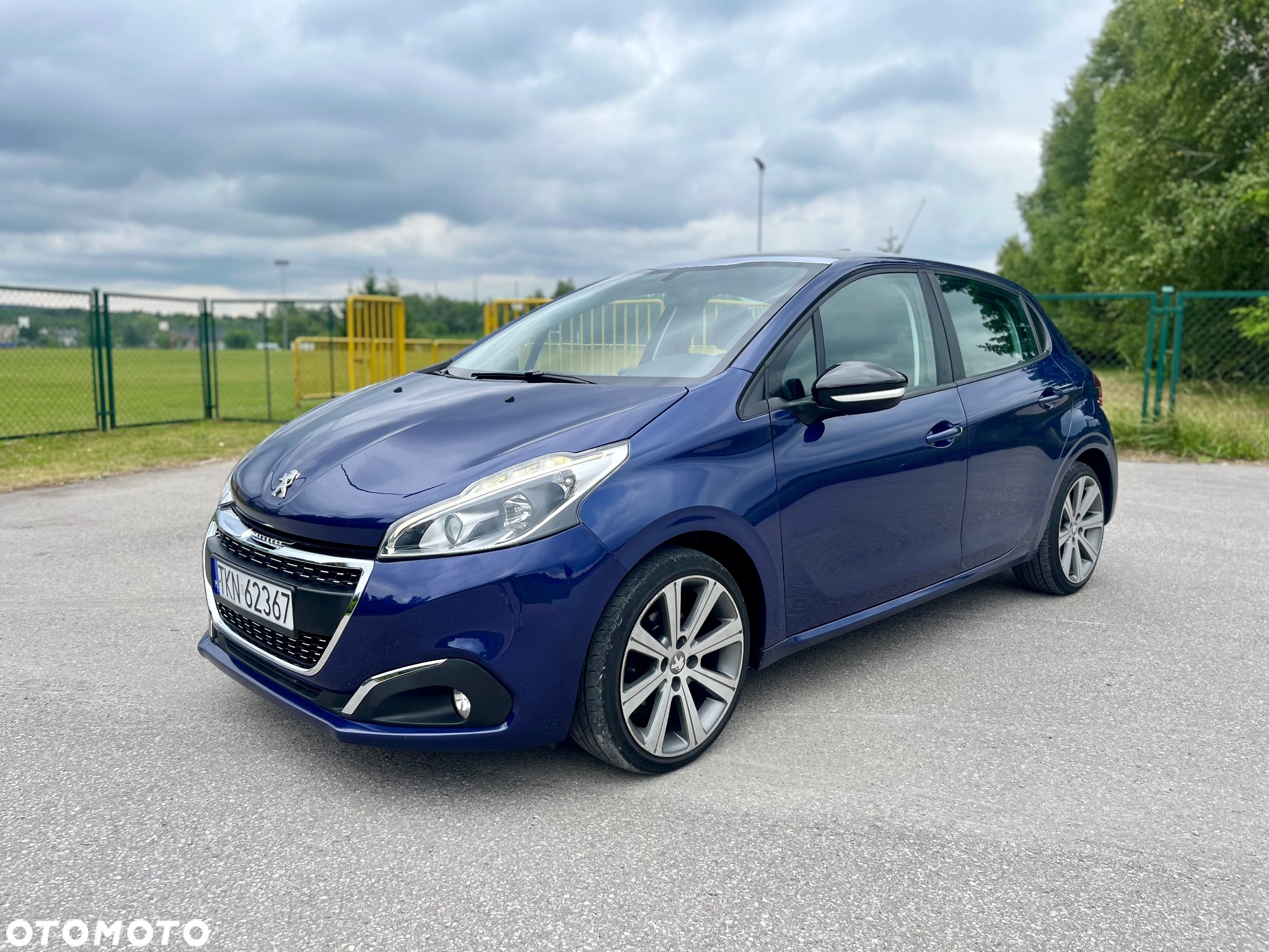 Peugeot 208 1.2 PureTech Allure - 2