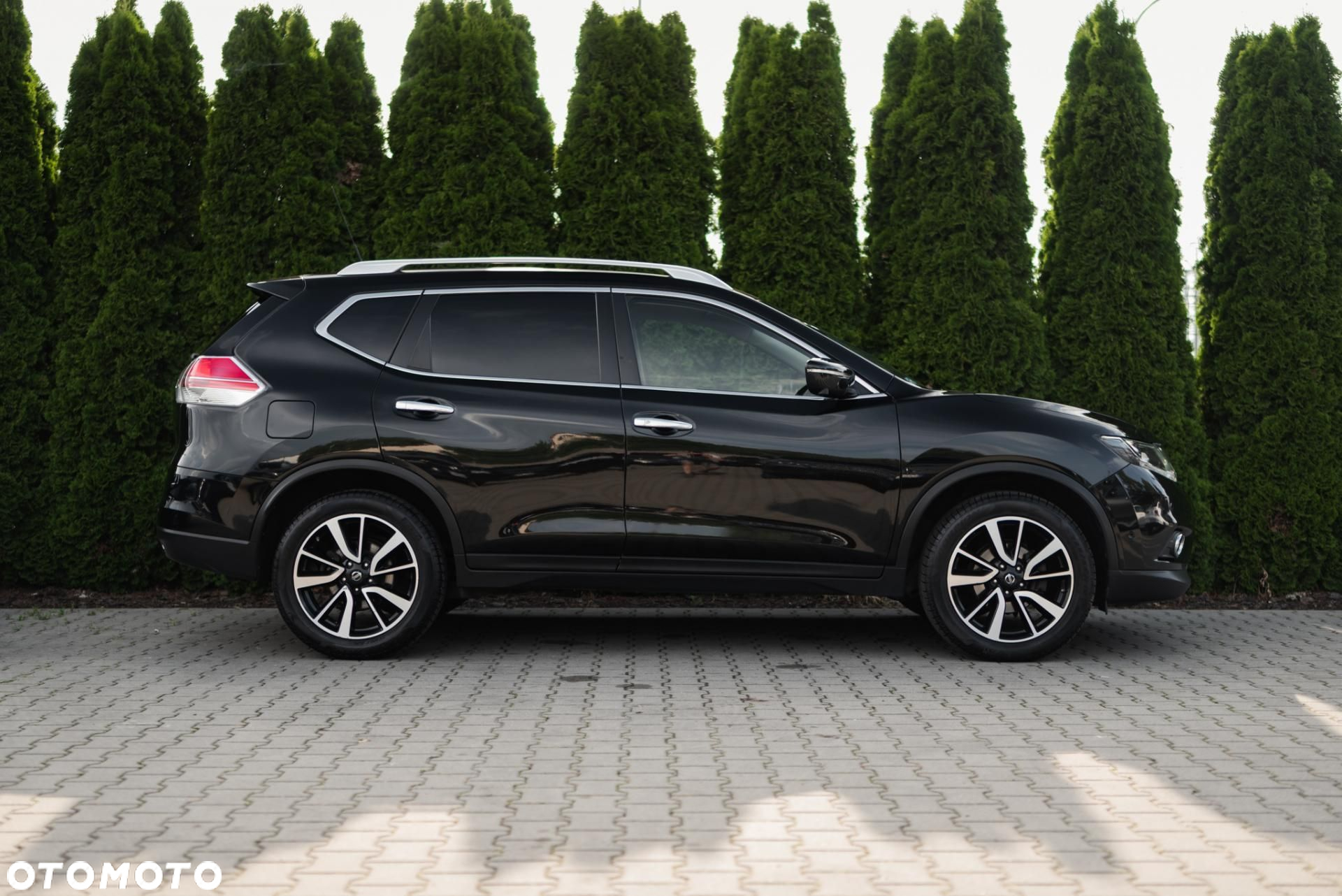 Nissan X-Trail - 8