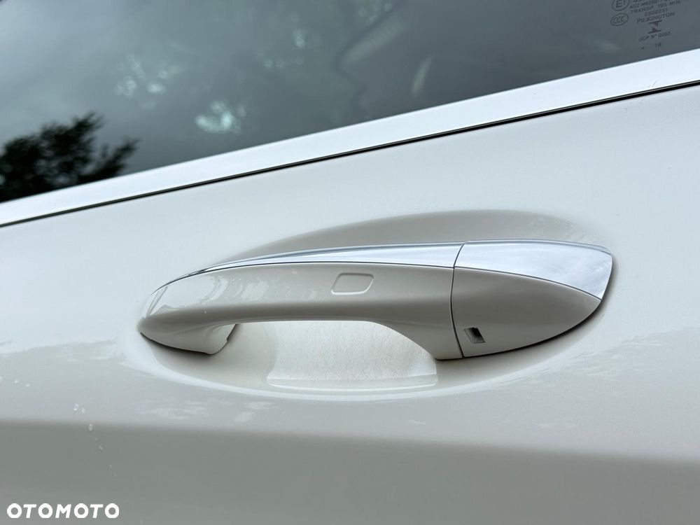 Mercedes-Benz Klasa C 200 4-Matic 7G-TRONIC - 11