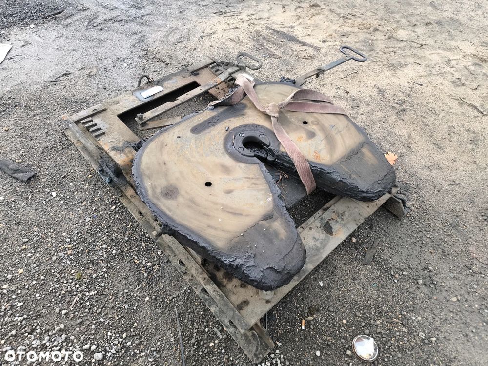 Siodło jost regulowane przesuwne mega standard - 2