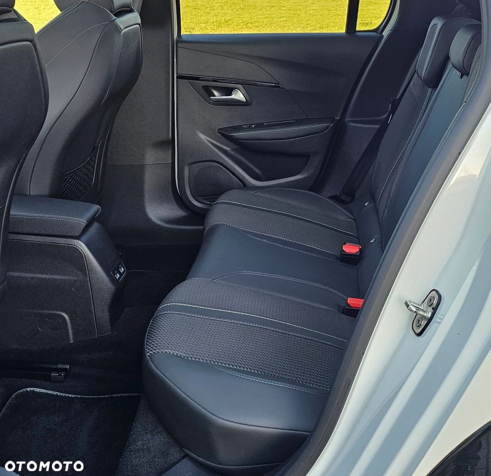 Peugeot 208 Elektromotor 136 GT - 20