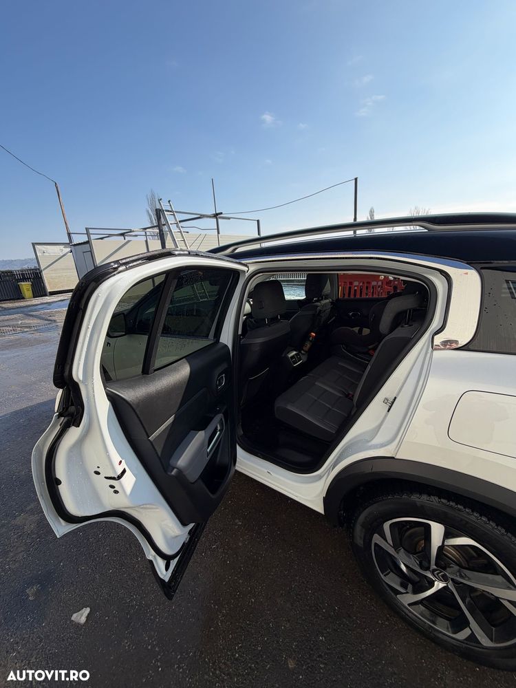 Citroën C5 Aircross 1.6 FWD 225 EAT8 Shine - 22