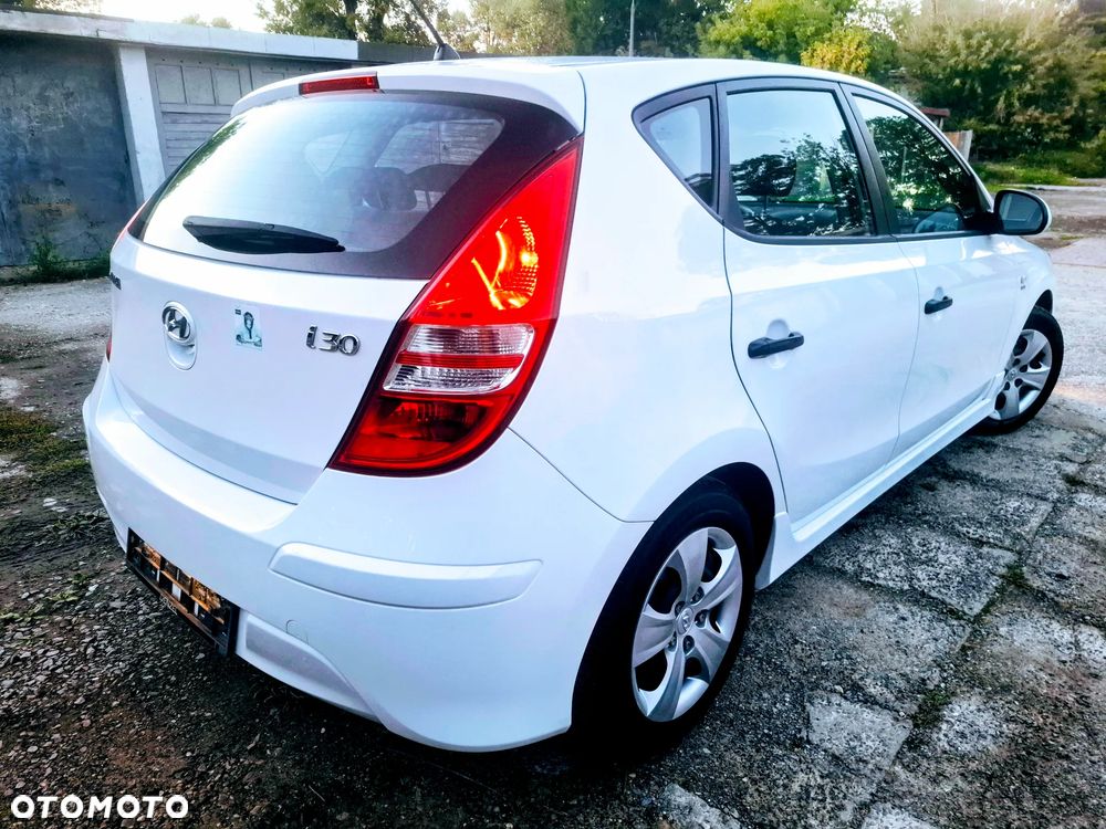 Hyundai i30 1.4 Blue Comfort - 3