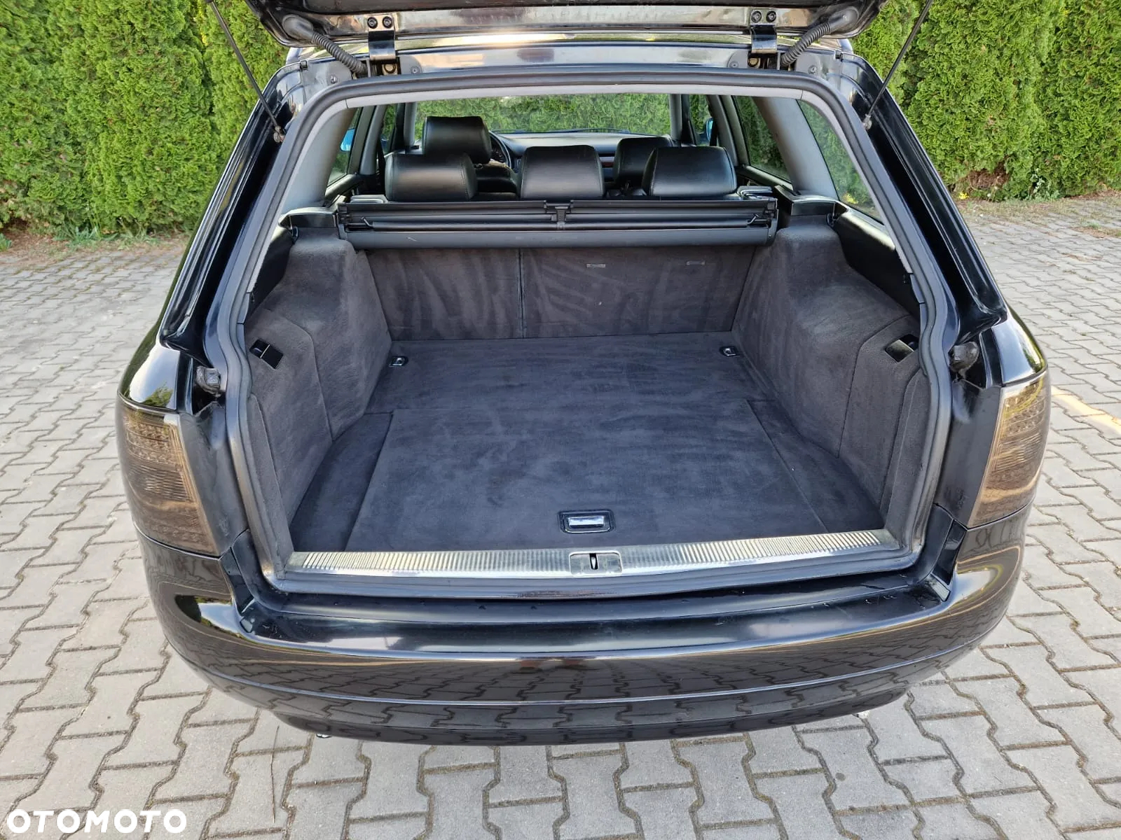 Audi A6 - 12