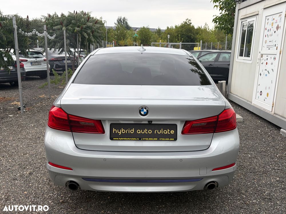 BMW Seria 5 530i xDrive Aut. Sport Line - 4