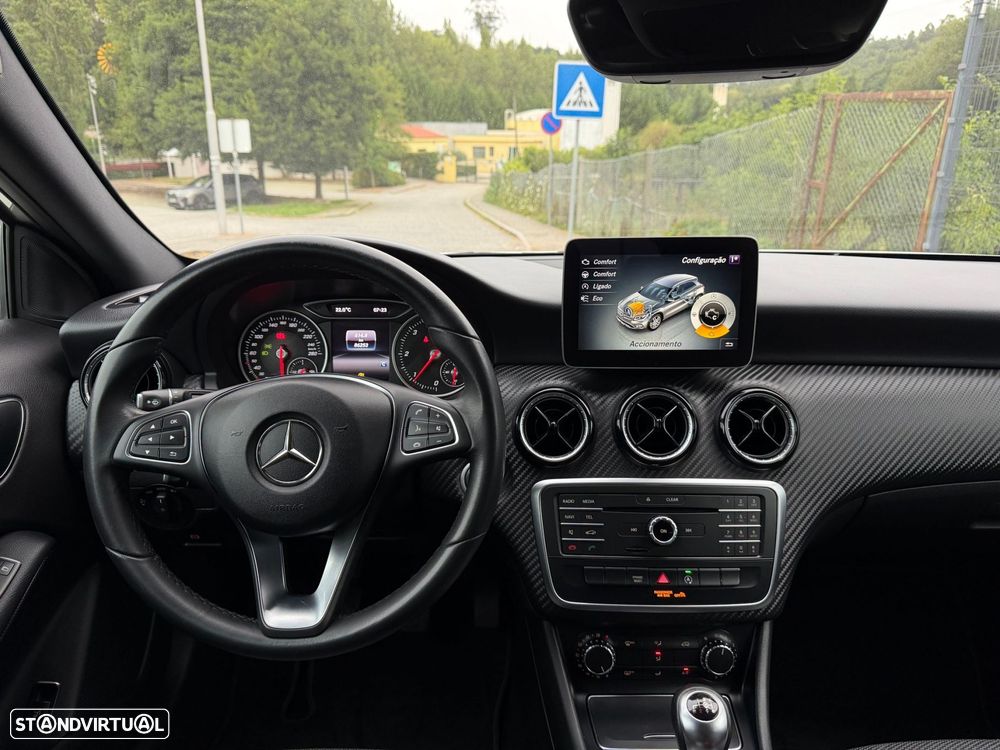 Mercedes-Benz GLA 180 d Style - 21
