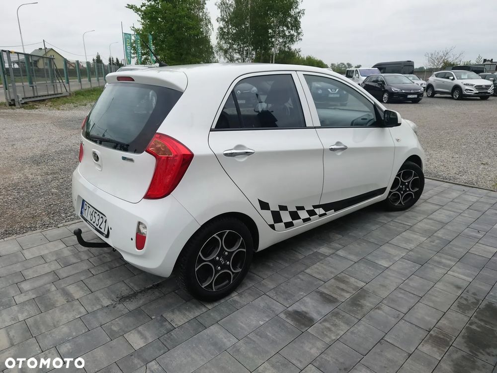 Kia Picanto 1.0 Dream Team Edition - 5