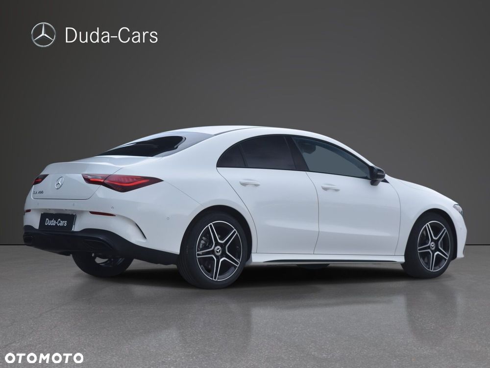 Mercedes-Benz CLA 200 AMG Line 7G-DCT - 3