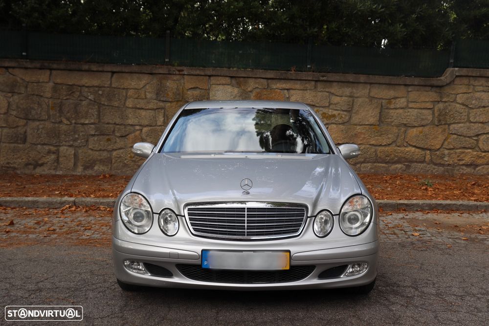 Mercedes-Benz E 200 CDI Auto Classic - 12