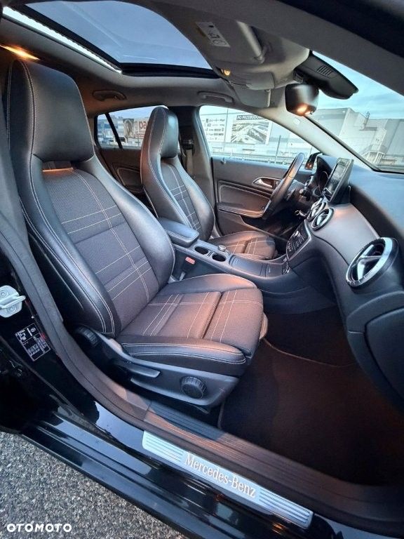 Mercedes-Benz CLA - 14