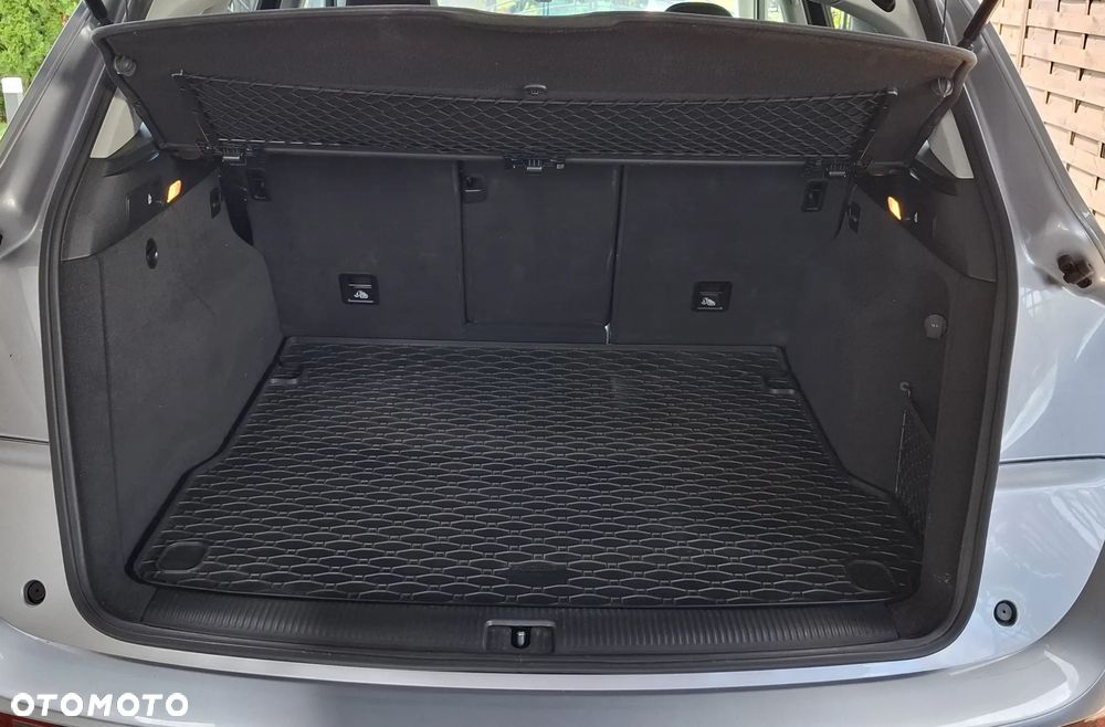 Audi Q5 2.0 TDI Quattro (clean diesel) - 30