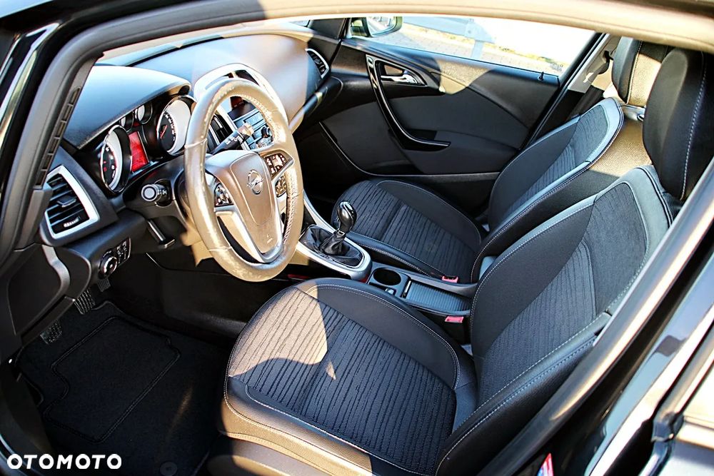 Opel Astra 1.4 Turbo Active - 19