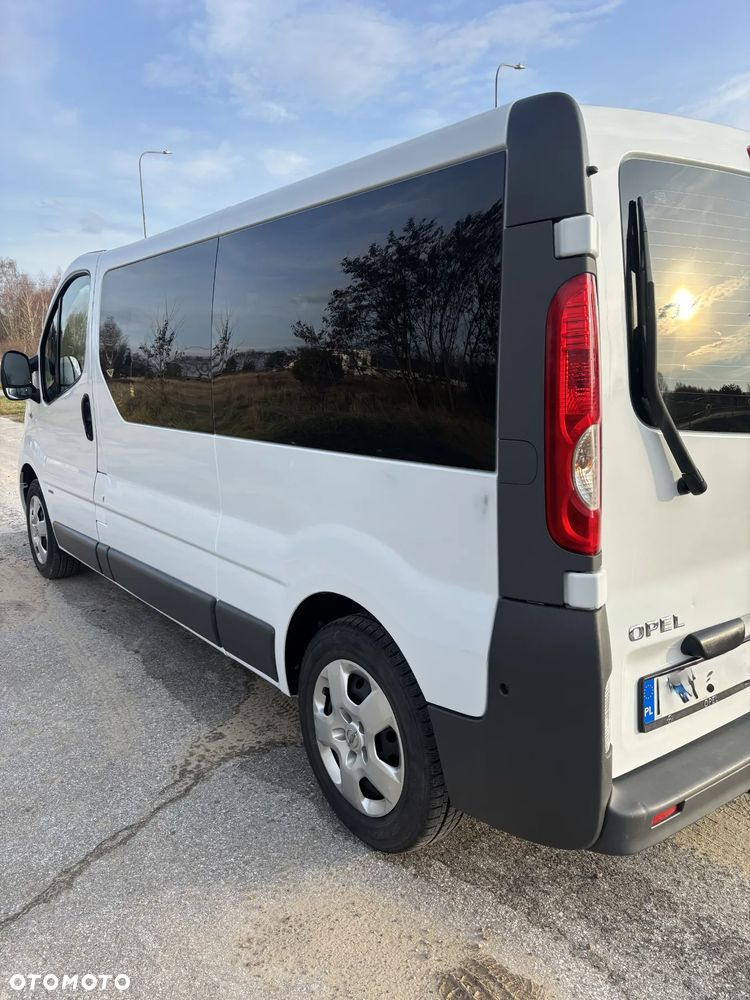 Opel Vivaro L2H1 2.9t Essentia - 34