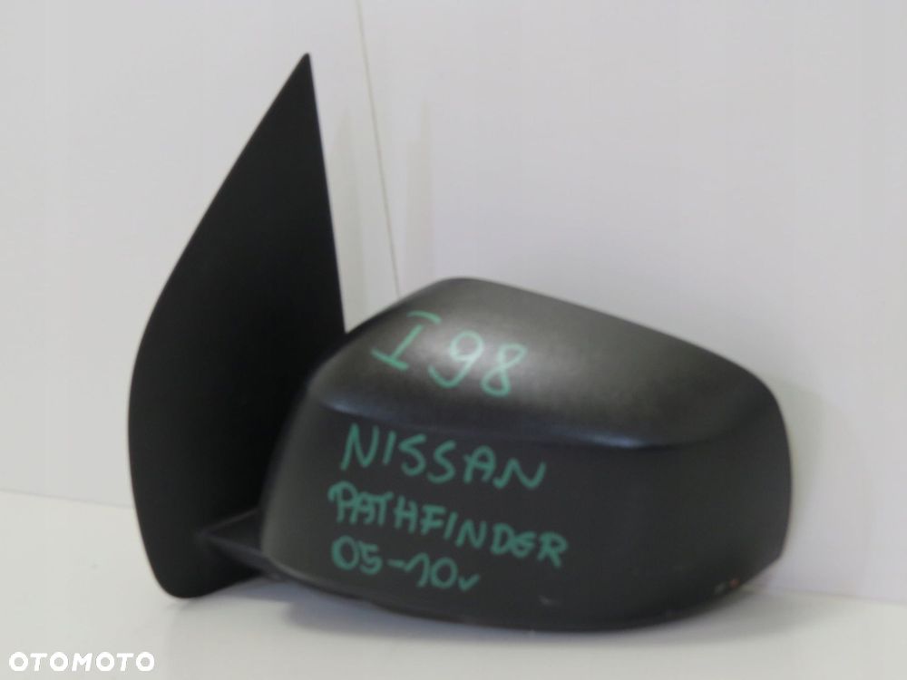 LUSTERKO LEWE NISSAN PATHFINDER 05-10R 3PIN - 3