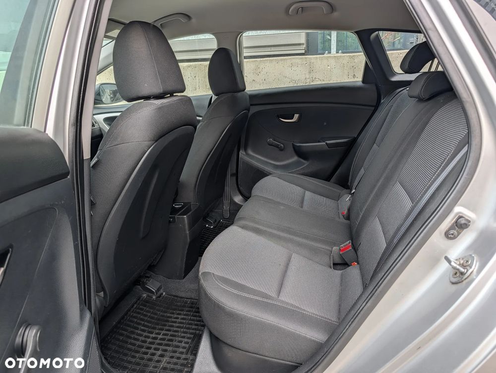 Hyundai i30 1.6 CRDi Comfort - 14