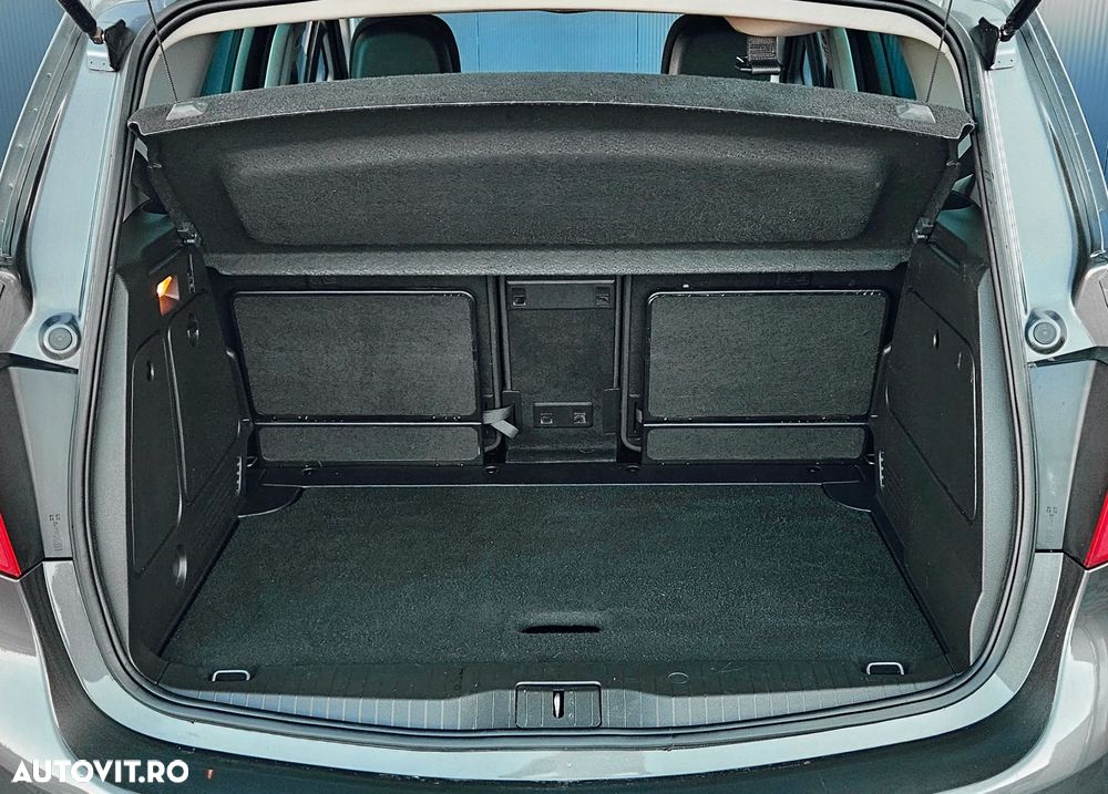 Opel Meriva - 9