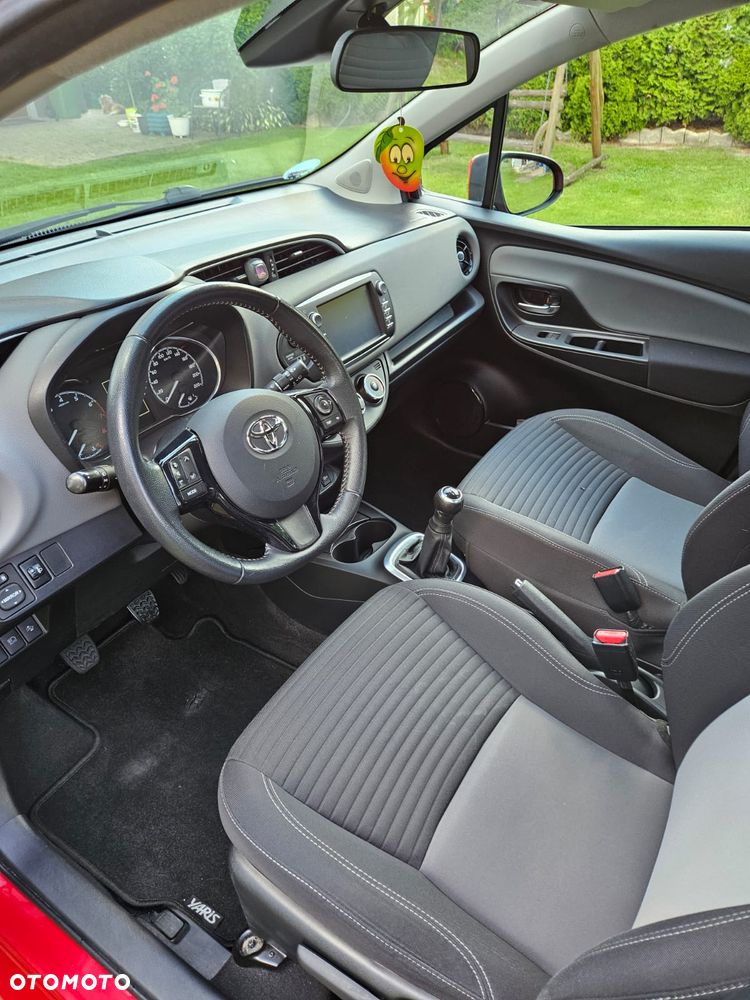 Toyota Yaris 1.0 VVT-i - 19