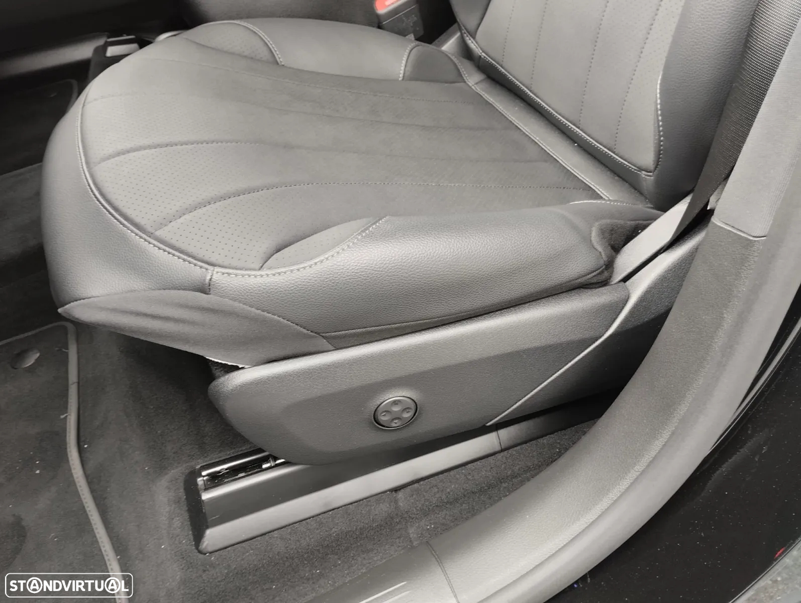 Mercedes-Benz EQE SUV 300 Edition - 9