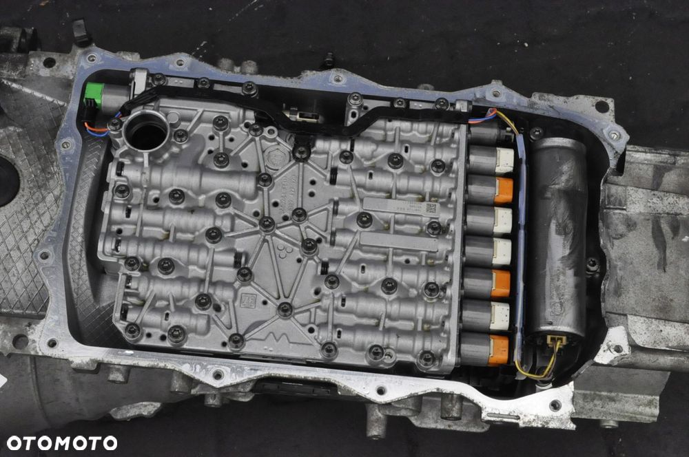 RANGE ROVER SPORT II L494 3.0 SDV6 SKRZYNIA 8HP-70 - 3