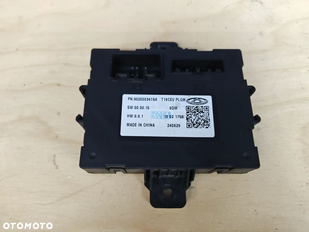 OMODA 5 V Chery moduł sterownik klapy elektrycznej 802000347AA - 1