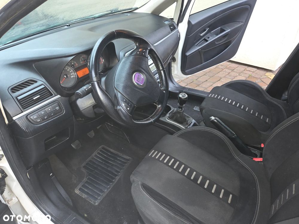Fiat Punto - 11