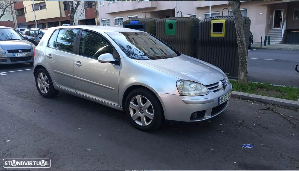 VW Golf 1.9 TDi 6V Confortline - 24