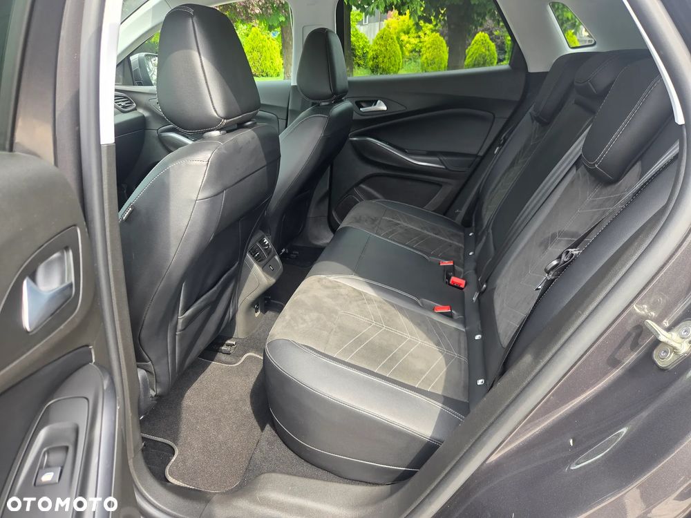Opel Grandland X 1.6 DI Start/Stop Business Elegance - 19