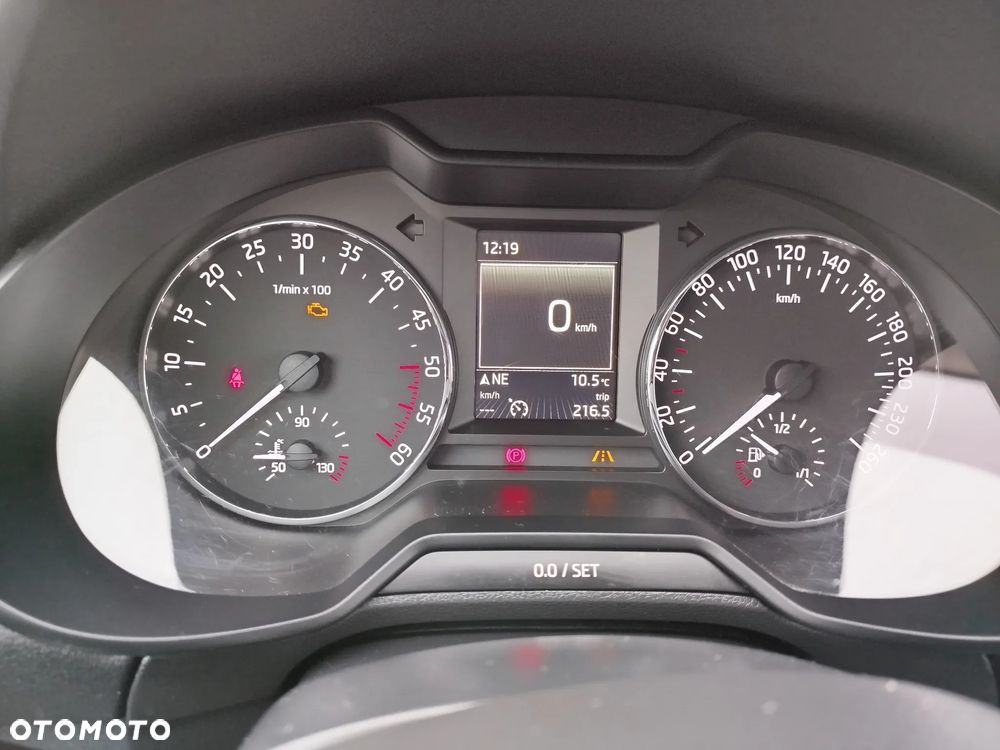 Skoda Octavia 1.6 TDI (Green tec) Ambition - 8