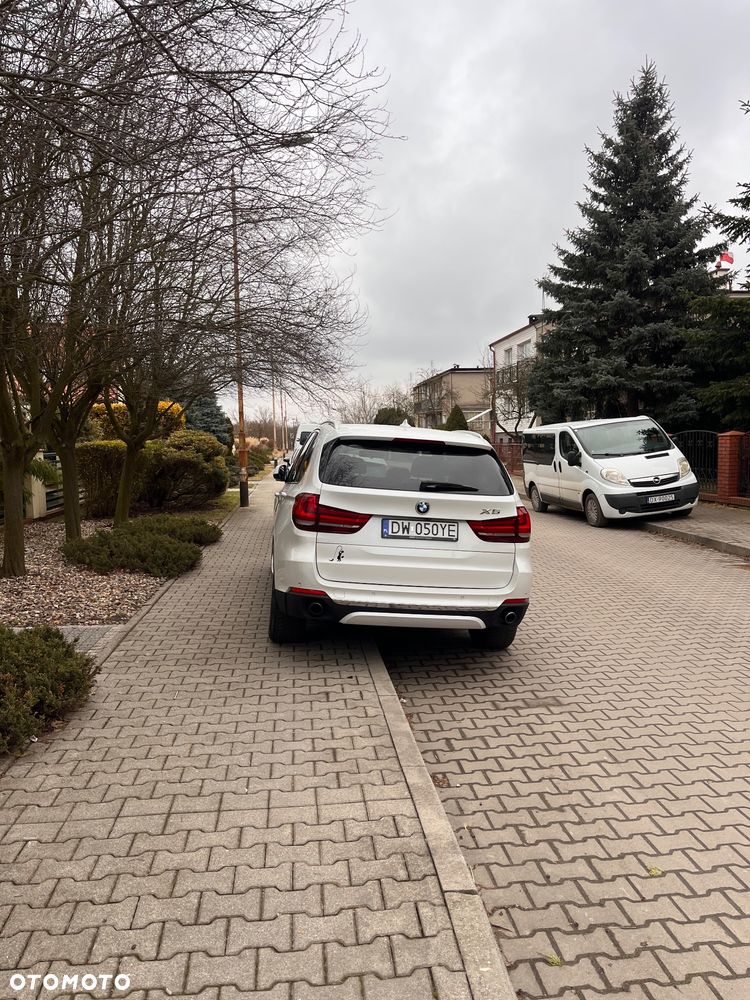 BMW X5 xDrive35i - 1
