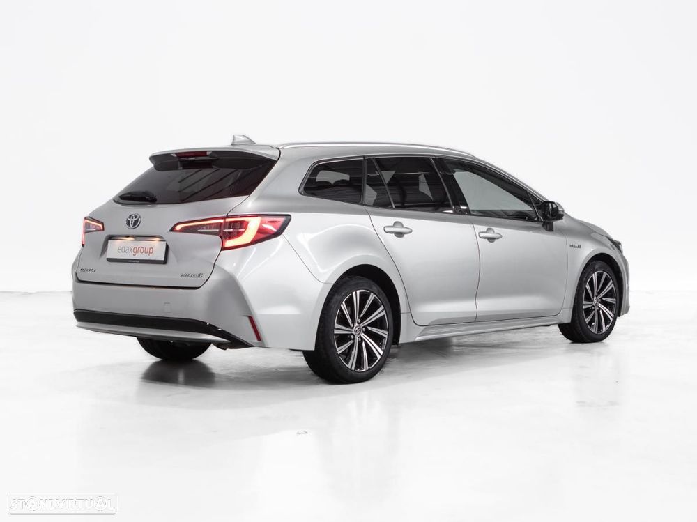 Toyota Corolla Touring Sports 1.8 Hybrid Comfort+P.Sport - 4