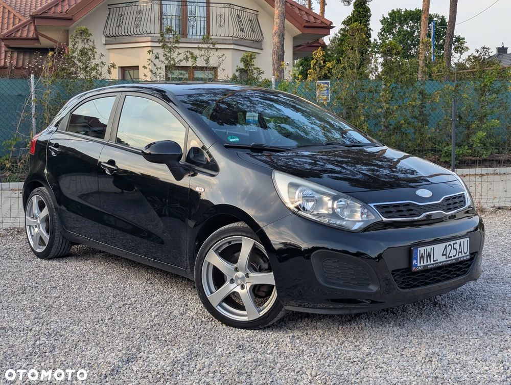 Kia Rio - 1