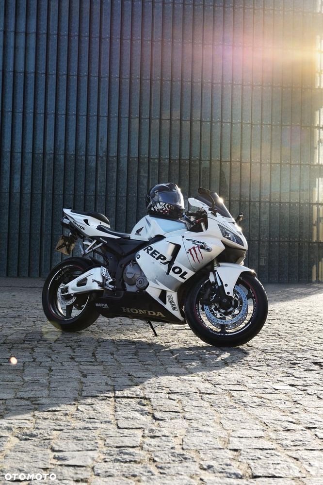 Honda CBR - 2