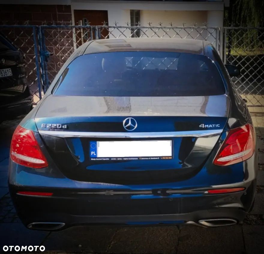 Mercedes-Benz Klasa E 220 d 4-Matic Business Edition 9G-TRONIC - 2