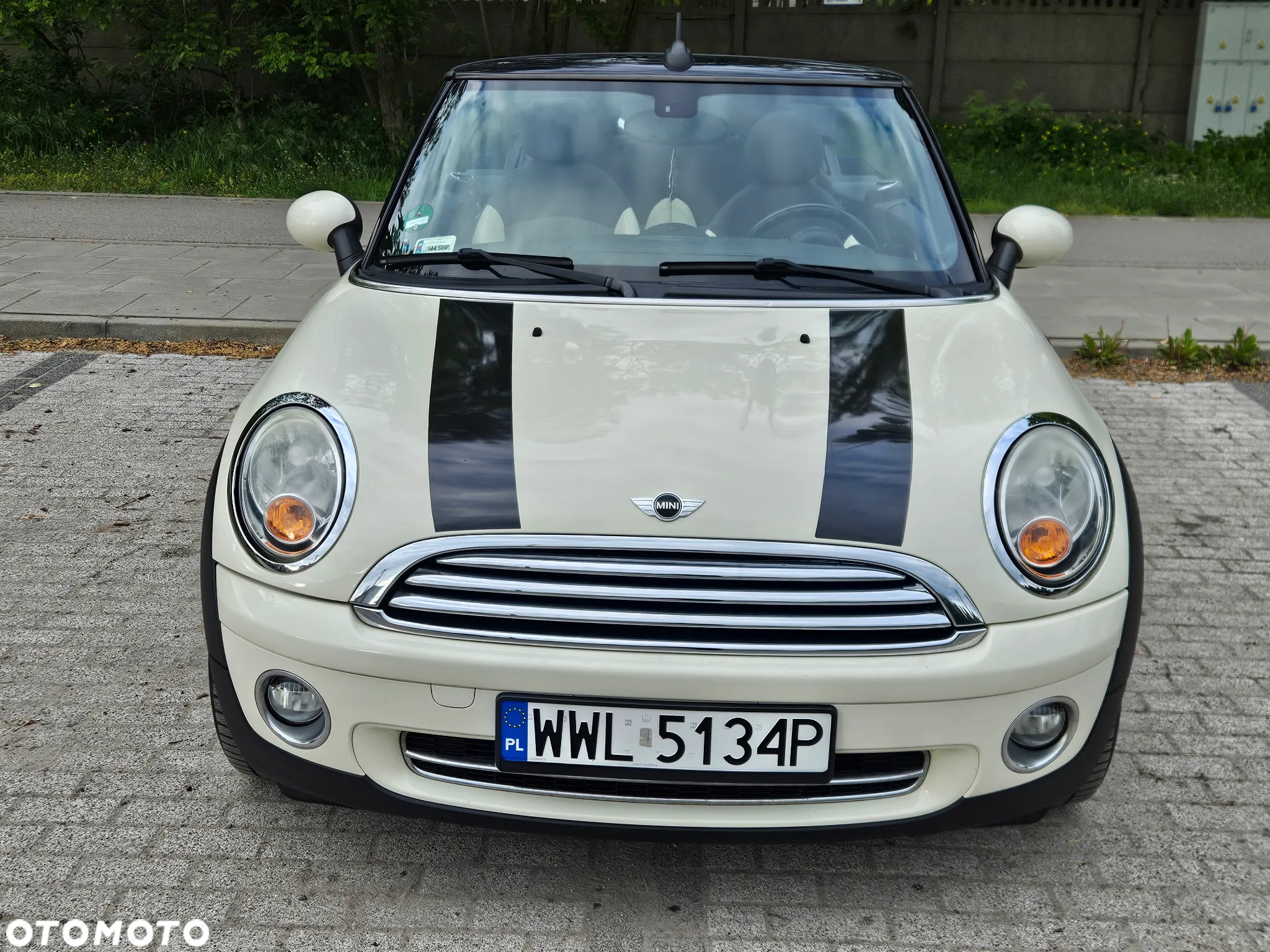 MINI Cooper Cabrio - 32