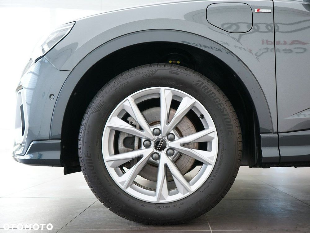 Audi Q3 Sportback - 9