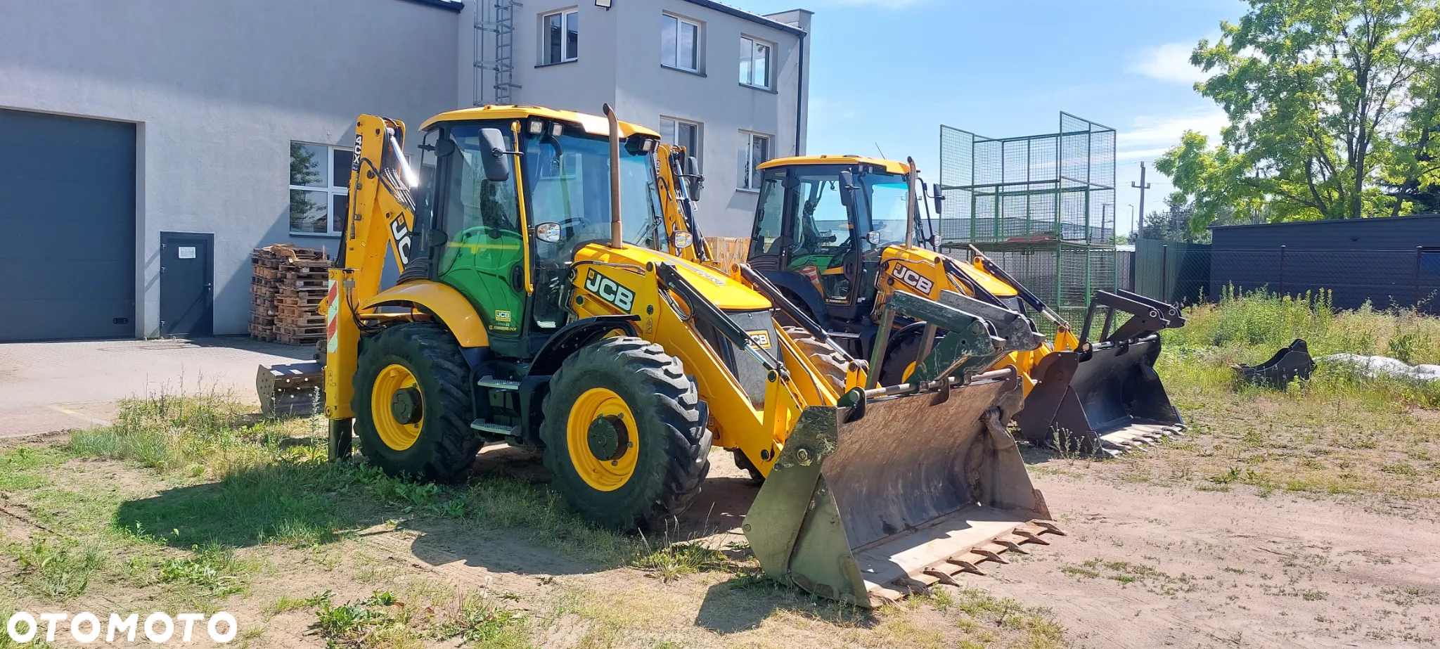 JCB 4CX  PLUS - 2