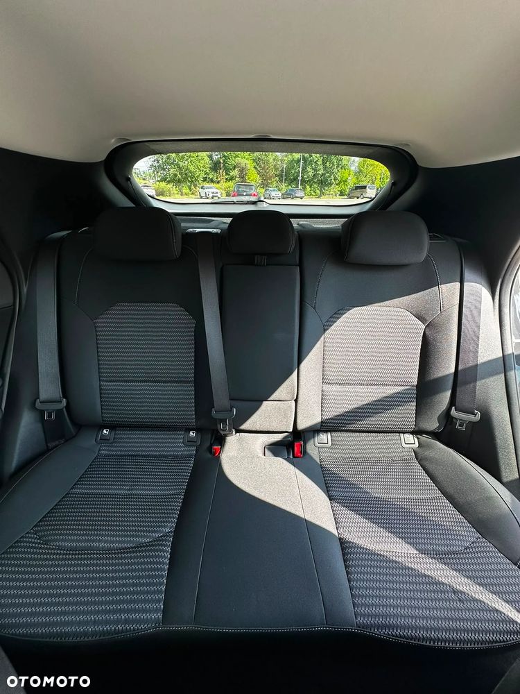 Kia XCeed 1.5 T-GDI M - 28