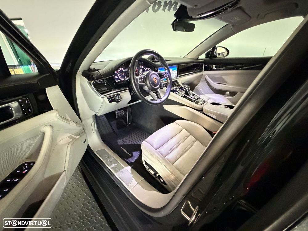 Porsche Panamera 4 E-Hybrid Executive - 13